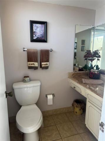 3940 NW 42 Avenue Lauderdale Lakes FL 33319