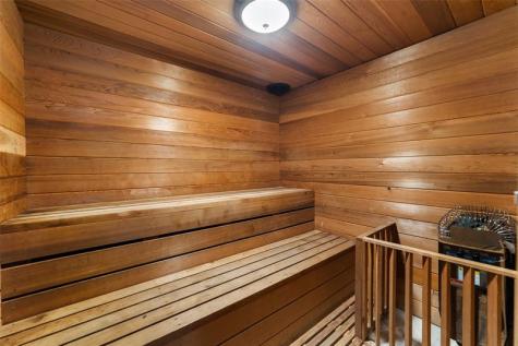 2201 NE 66th Street Fort Lauderdale FL 33308