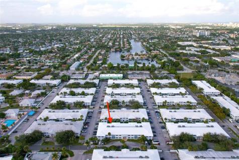 2201 NE 66th Street Fort Lauderdale FL 33308