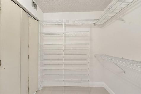 1000 Saint Charles Place Pembroke Pines FL 33026