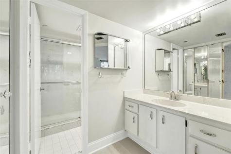 1000 Saint Charles Place Pembroke Pines FL 33026