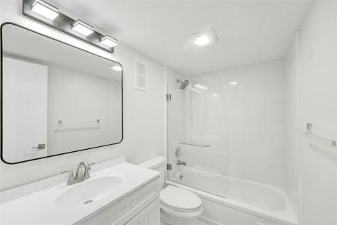 1000 Saint Charles Place Pembroke Pines FL 33026