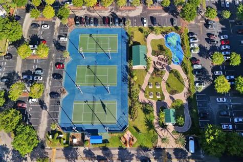 1000 Saint Charles Place Pembroke Pines FL 33026