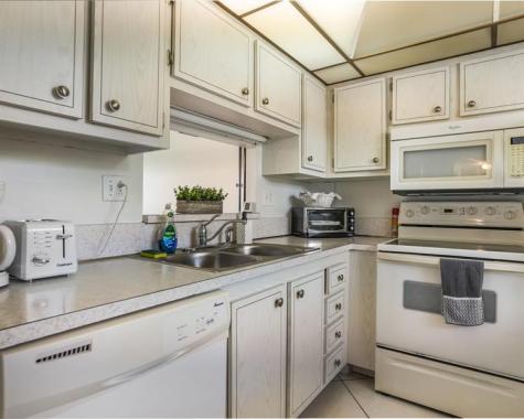 4705 NW 35th Street Lauderdale Lakes FL 33319