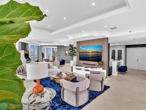 7000 Island Boulevard Aventura FL 33160
