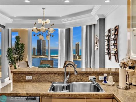 7000 Island Boulevard Aventura FL 33160