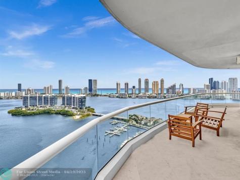 7000 Island Boulevard Aventura FL 33160
