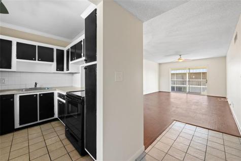 2980 Riverside Drive Coral Springs FL 33065