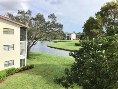 204 Preston E Boca Raton FL 33434