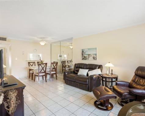 3400 NW 48th Avenue Lauderdale Lakes FL 33319