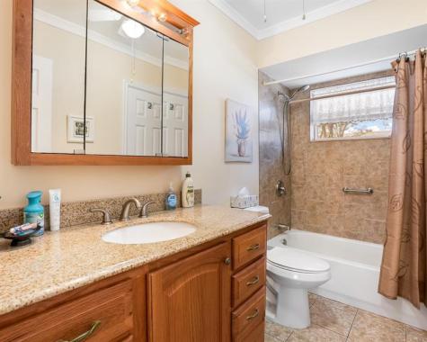 3400 NW 48th Avenue Lauderdale Lakes FL 33319