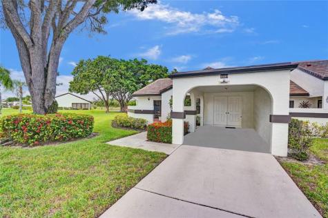 5658 Parkwalk Circle East Boynton Beach FL 33472