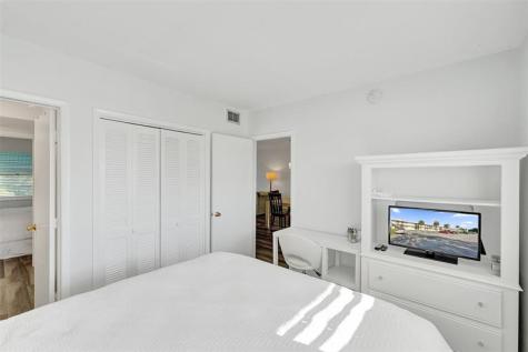 2751 E Golf Boulevard Pompano Beach FL 33064