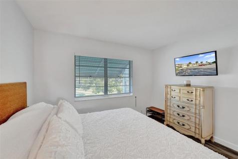 2751 E Golf Boulevard Pompano Beach FL 33064