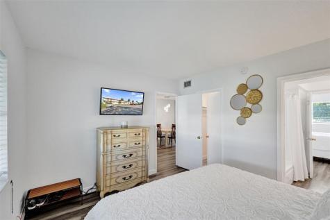 2751 E Golf Boulevard Pompano Beach FL 33064