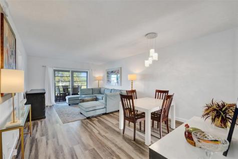 2751 E Golf Boulevard Pompano Beach FL 33064