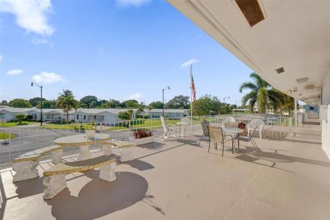 2751 E Golf Boulevard Pompano Beach FL 33064