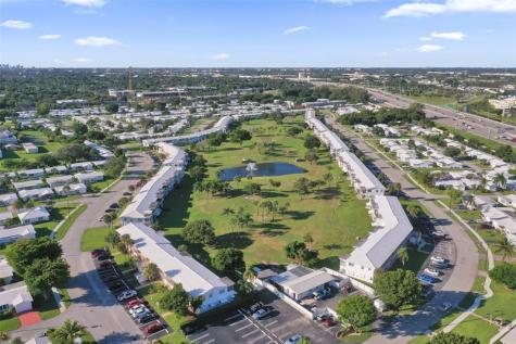 2751 E Golf Boulevard Pompano Beach FL 33064