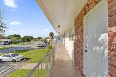 2751 E Golf Boulevard Pompano Beach FL 33064