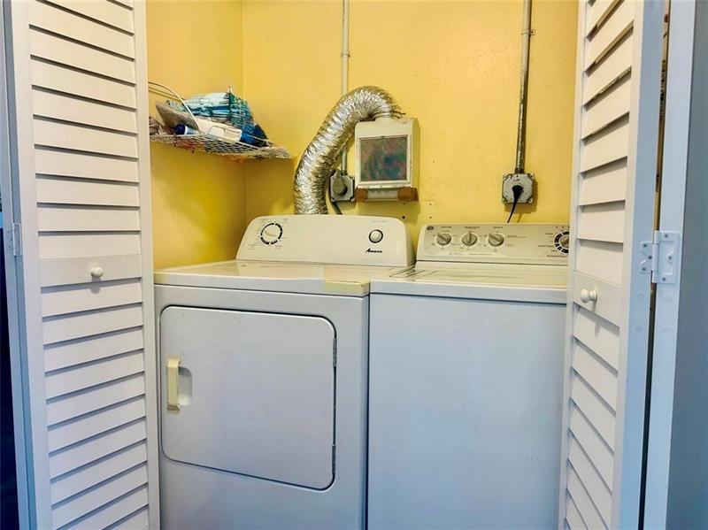 5985 Del Lago Circle Sunrise FL 33313