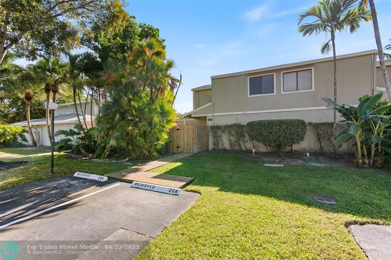 722 NW 132nd Terrace Plantation FL 33325
