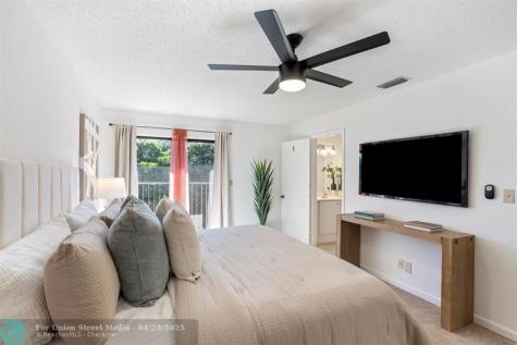 722 NW 132nd Terrace Plantation FL 33325