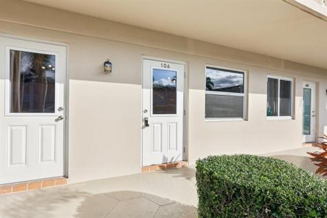 2131 NE 42nd Court Lighthouse Point FL 33064