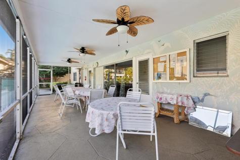 2131 NE 42nd Court Lighthouse Point FL 33064