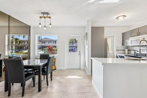 2131 NE 42nd Court Lighthouse Point FL 33064