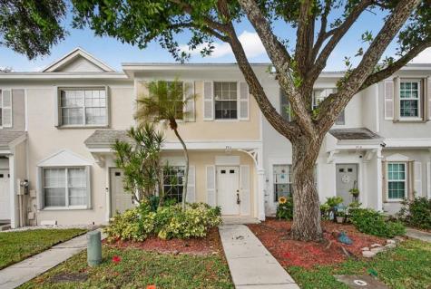 7711 Sanibel Drive Tamarac FL 33321