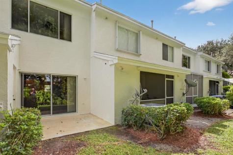 7711 Sanibel Drive Tamarac FL 33321