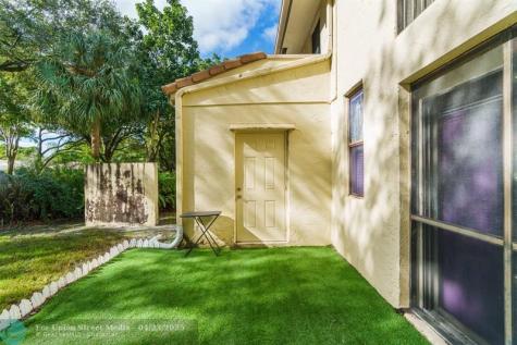 9592 SW 1st Court Coral Springs FL 33071