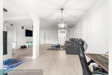 9592 SW 1st Court Coral Springs FL 33071