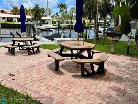 740 S Federal Highway Pompano Beach FL 33062