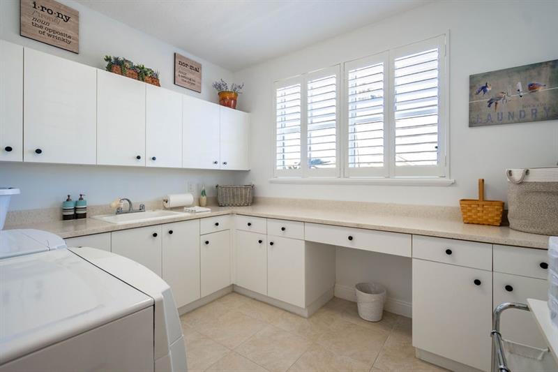 2825 Marina Circle Lighthouse Point FL 33064