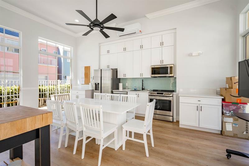 2825 Marina Circle Lighthouse Point FL 33064