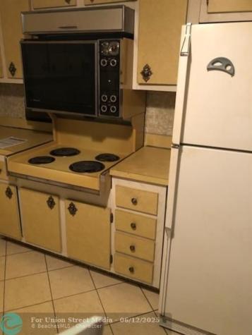 4751 NW 21st Street Lauderhill FL 33313