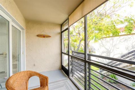 5310 NE 6th Avenue Oakland Park FL 33334