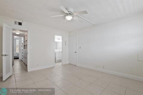 1051 Hillsboro Mile Hillsboro Beach FL 33062