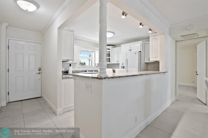 1051 Hillsboro Mile Hillsboro Beach FL 33062