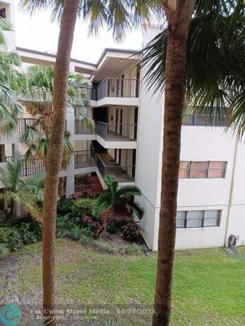 2304 S Cypress Bend Drive Pompano Beach FL 33069
