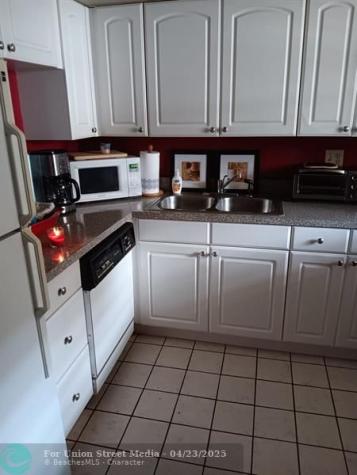 2304 S Cypress Bend Drive Pompano Beach FL 33069