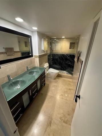 19428 NE 26th Avenue Miami FL 33180