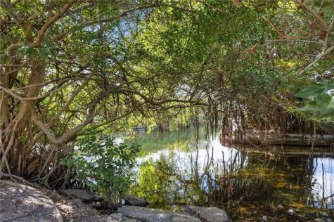 19428 NE 26th Avenue Miami FL 33180