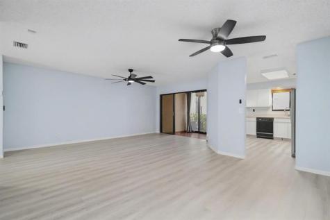 3351 Emerald Oaks Drive Hollywood FL 33021