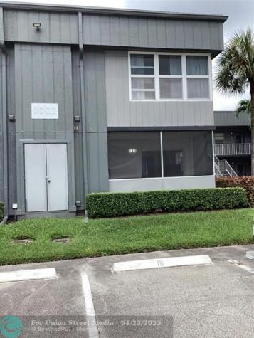 880 Normandy Delray Beach FL 33484