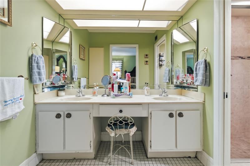 6768 10TH Avenue Lake Worth FL 33467