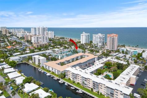 1461 S Ocean Boulevard Lauderdale By The Sea FL 33062