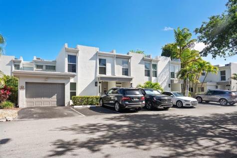656 Kensington Place Fort Lauderdale FL 33305
