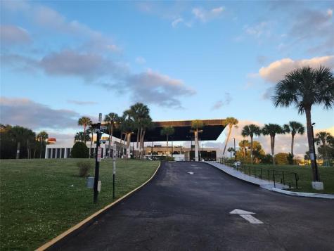 3671 Environ Boulevard Lauderhill FL 33319